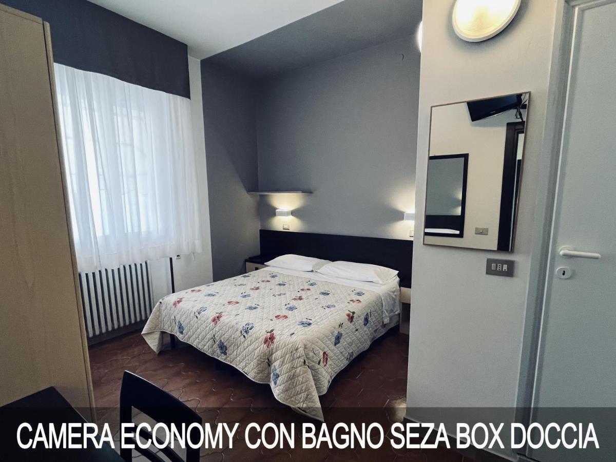 Hotel Numi & Medusa Cesenatico Luaran gambar